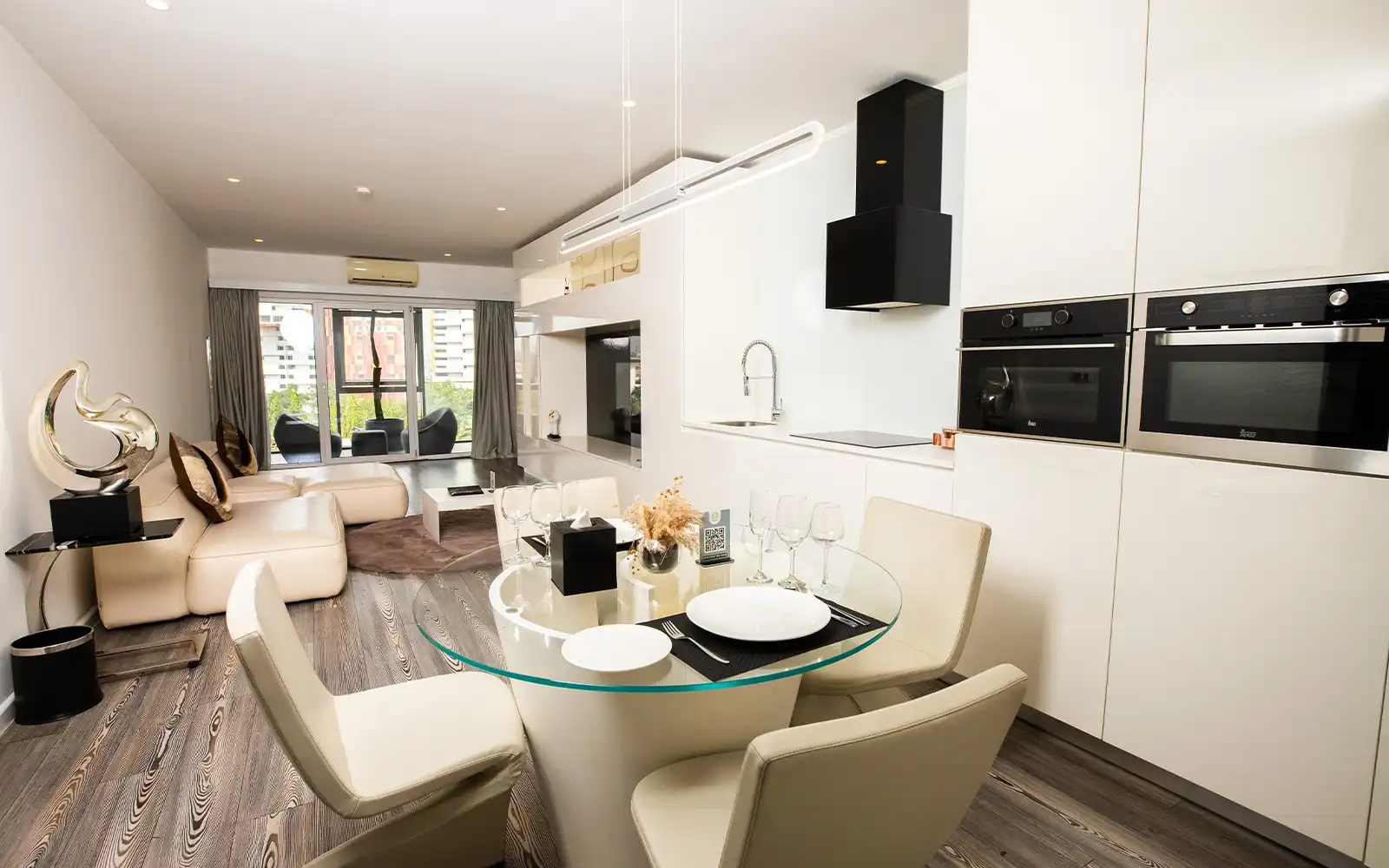Kwarleyz Residence