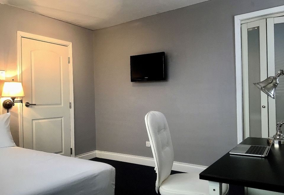 Ivoire Guest House