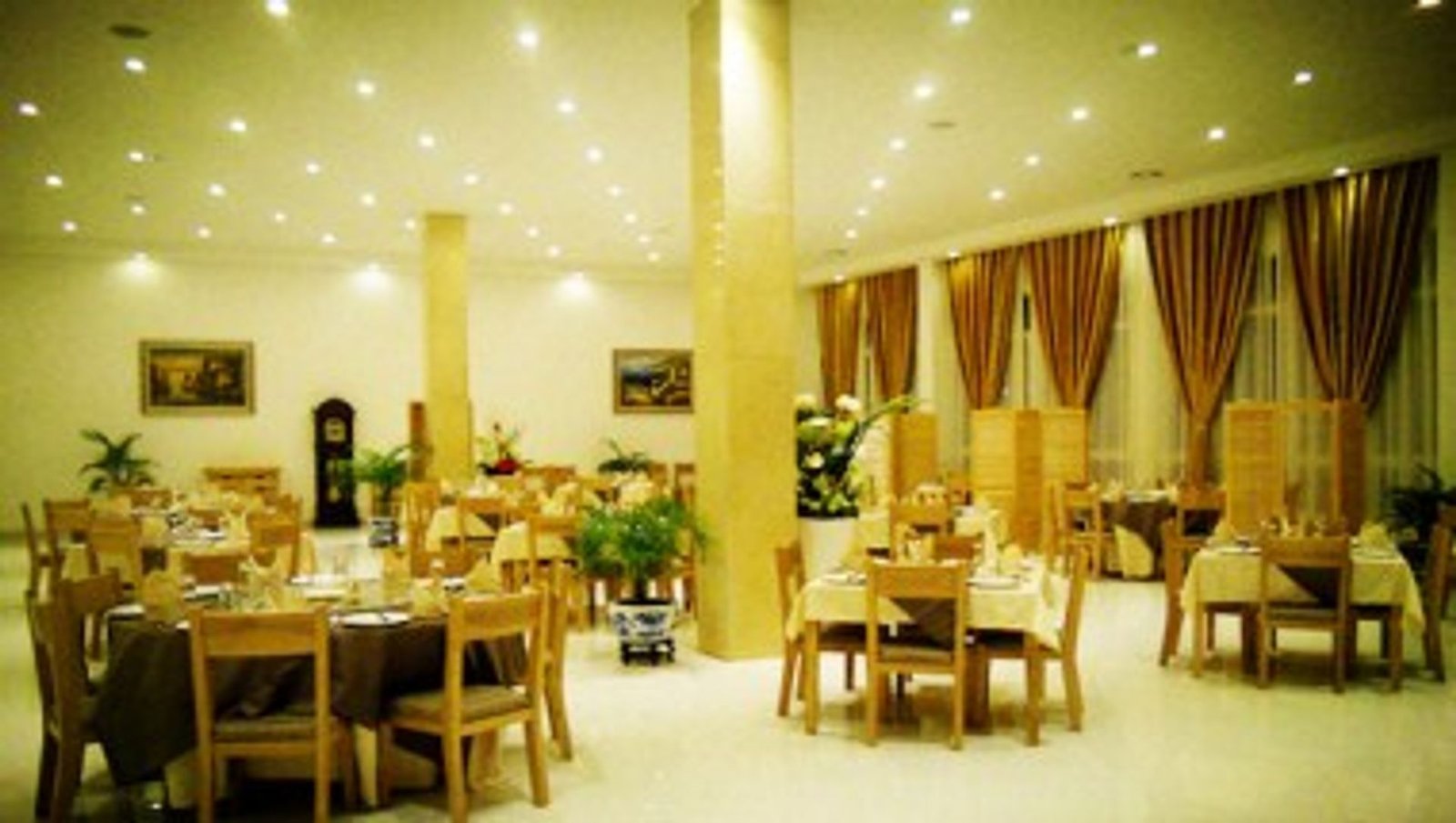 Longji International Hotel
