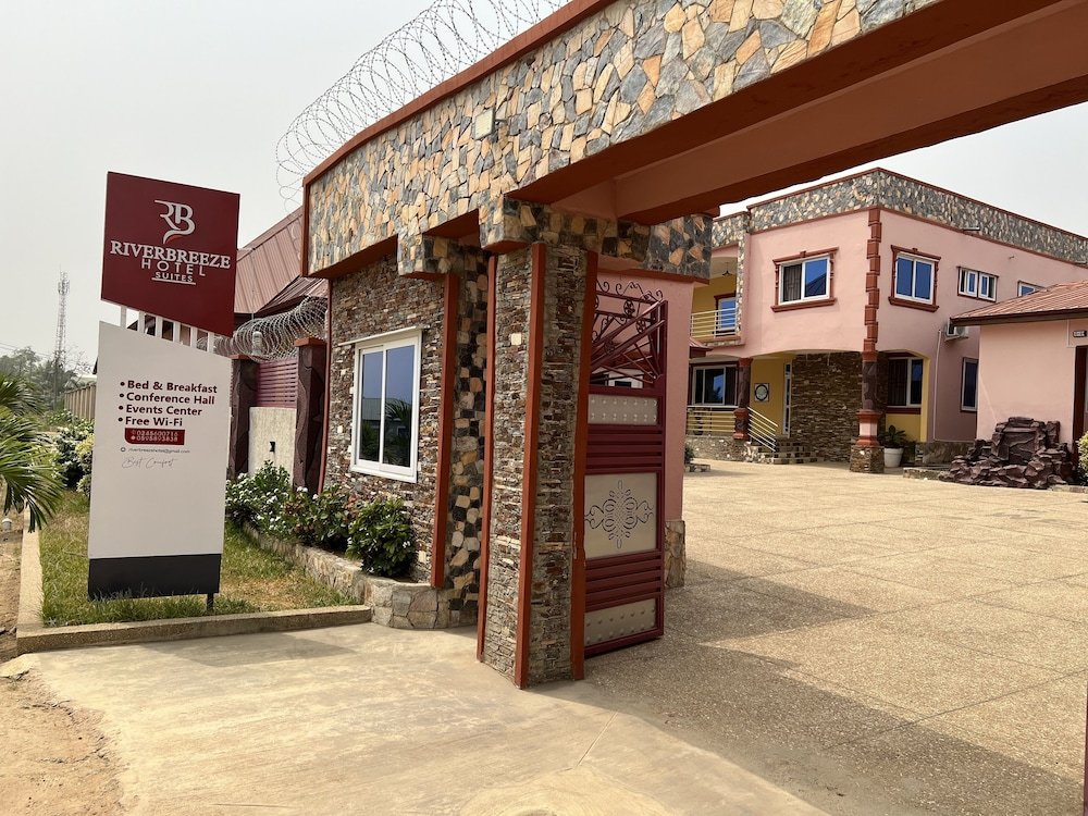 Nana Adu Guest House
