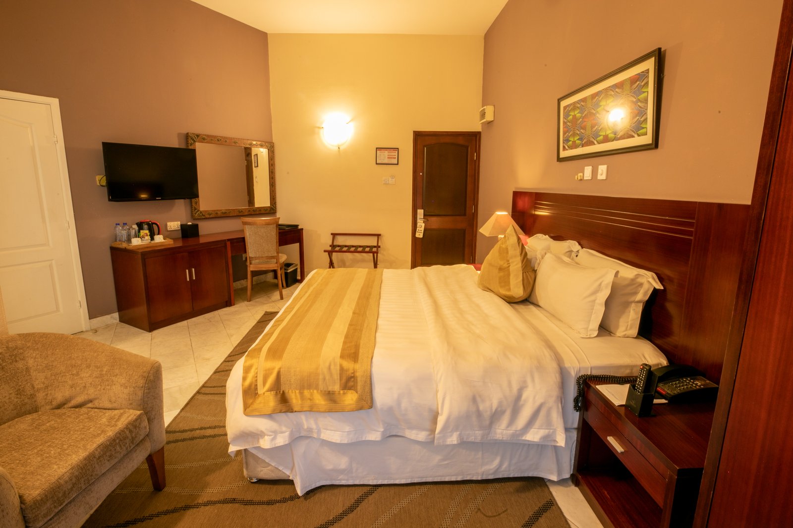La-Palm Royal Beach Hotel