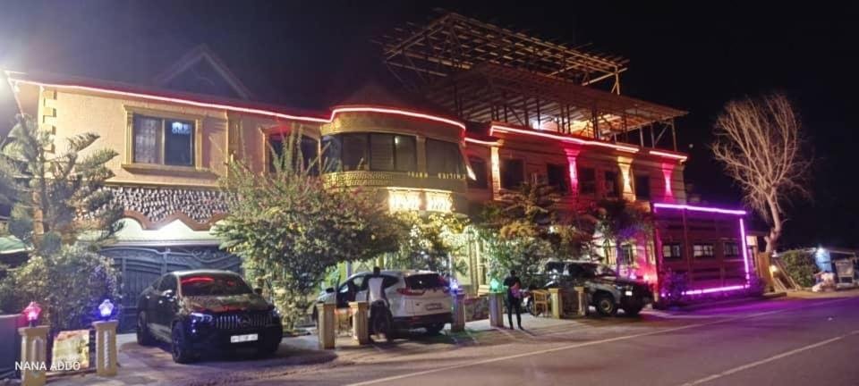 Chilies Hotel