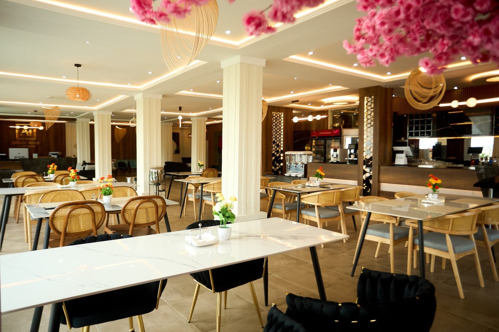 Abram Hills Hotel