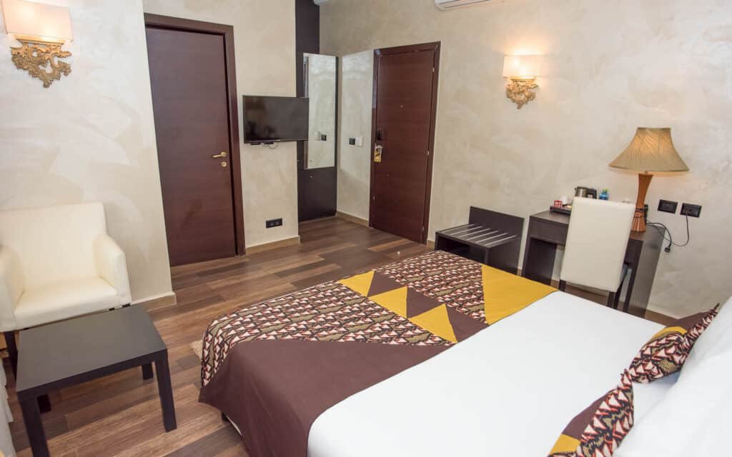 Akayet Hotel