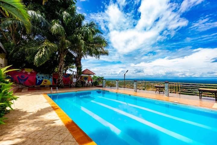 Sky Plus Hotel & Resort