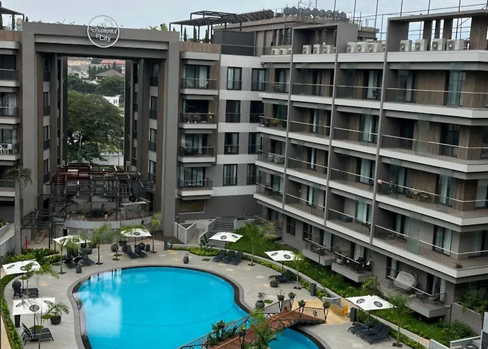 Airport Side Hotel
