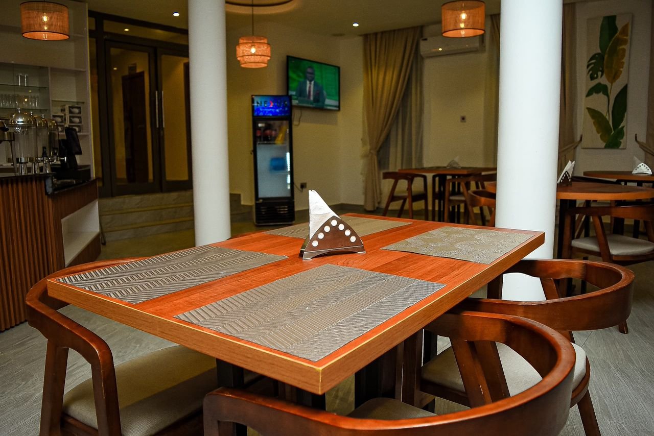 AIDEN HOMES AND APARTMENTS HOTEL