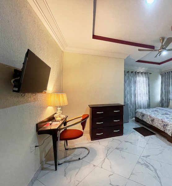 Glovita Hotel