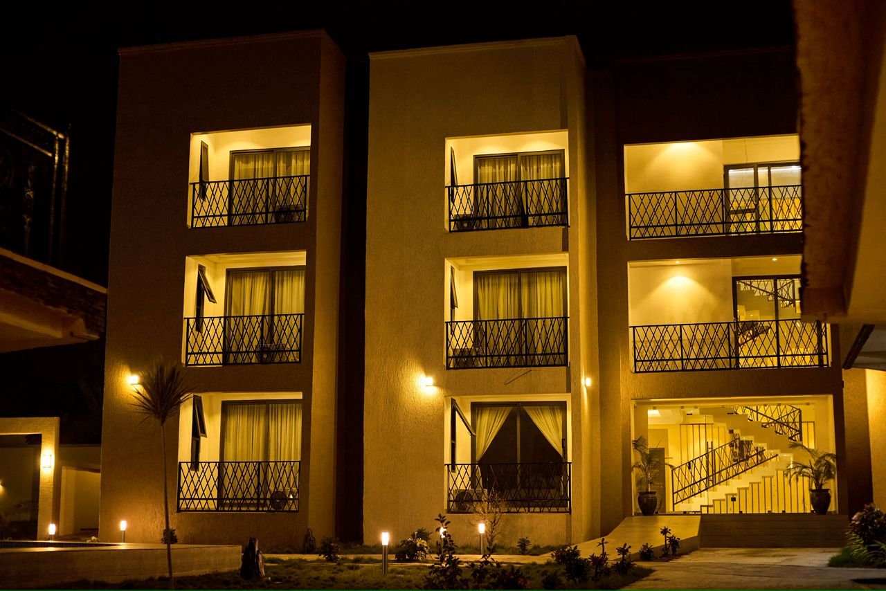 AIDEN HOMES AND APARTMENTS HOTEL