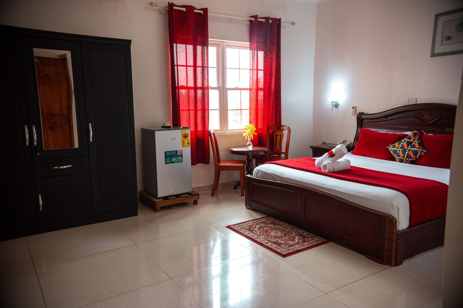Peace Holiday Resort