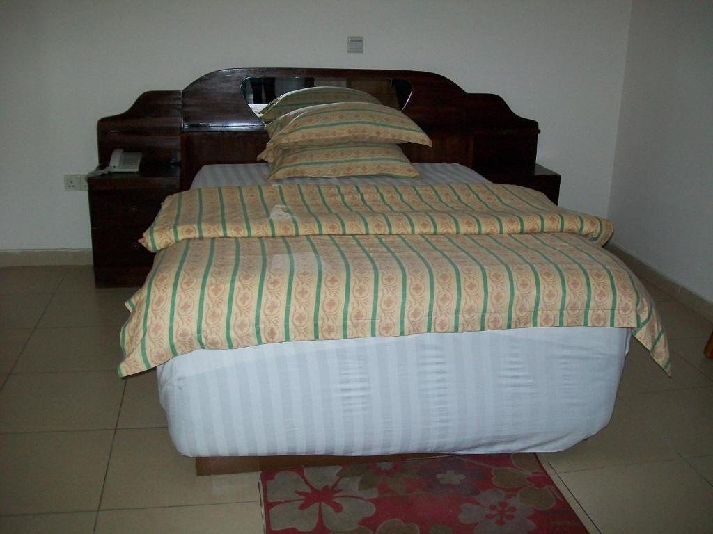 Ampomaa hotel