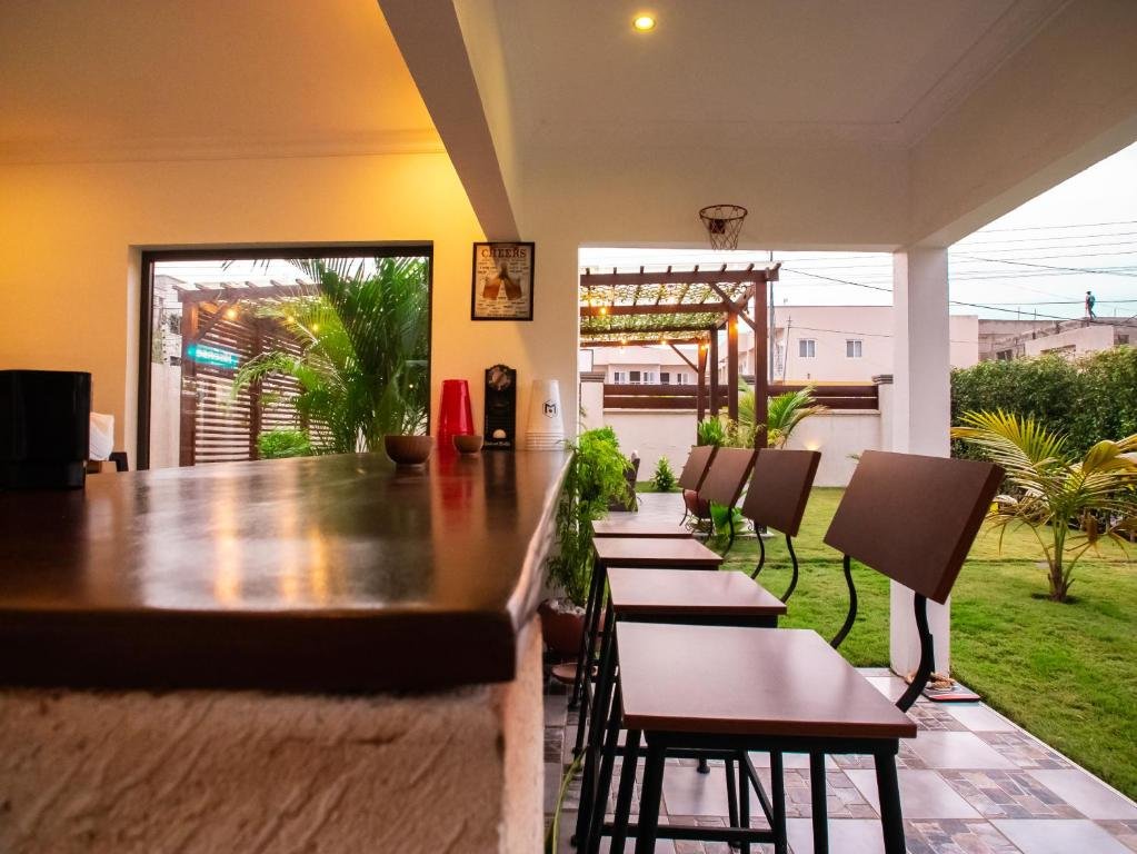 Koko Palm Inn