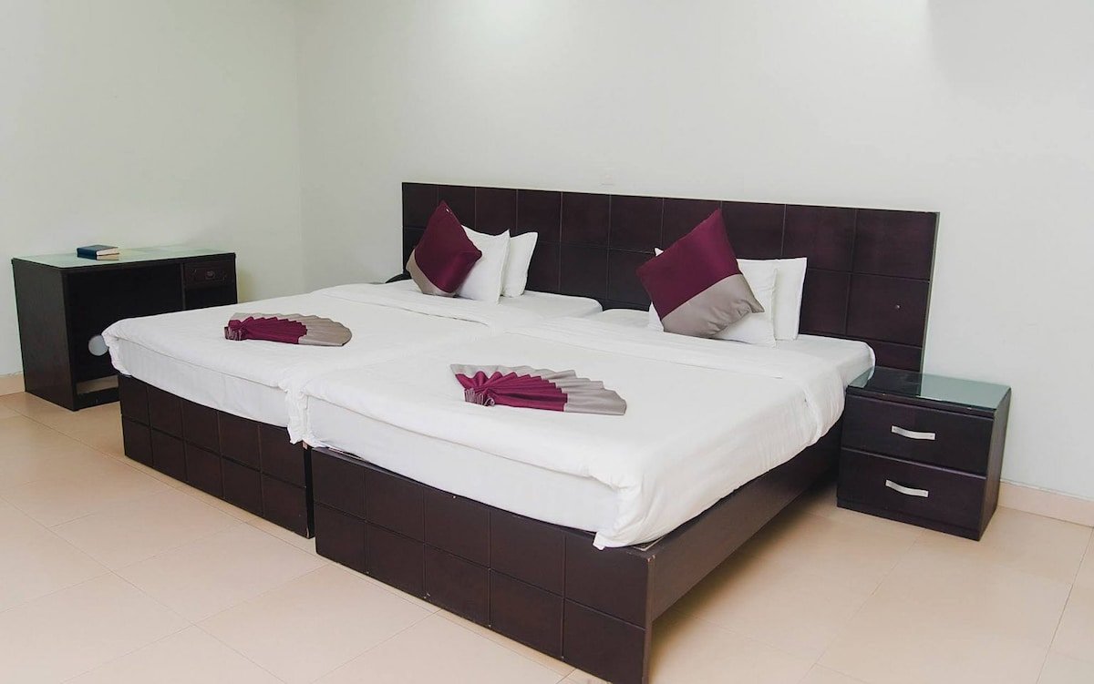 Korkdam hotel