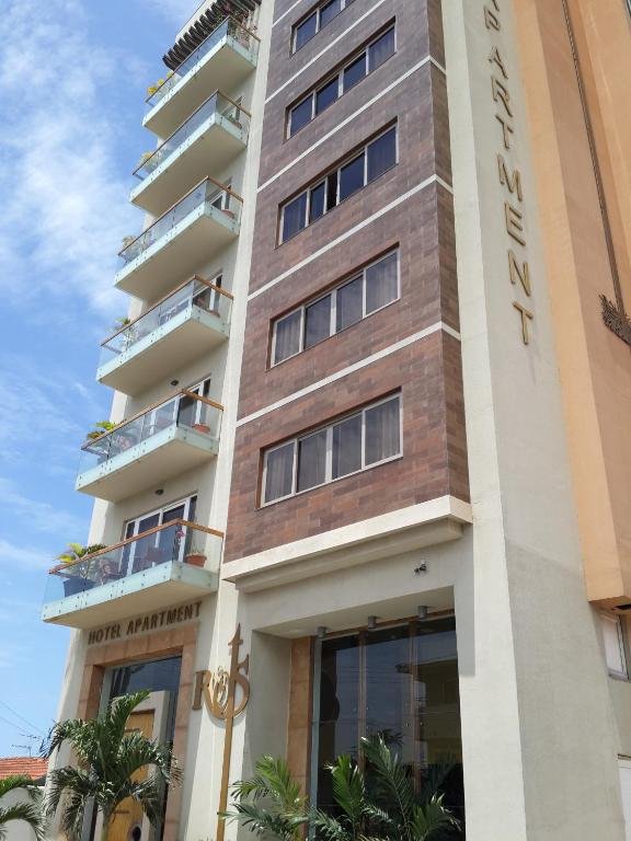 The Roots Hotel and Apartments
