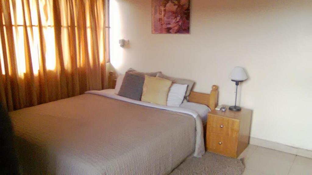 Kalis Lodge Guesthouse