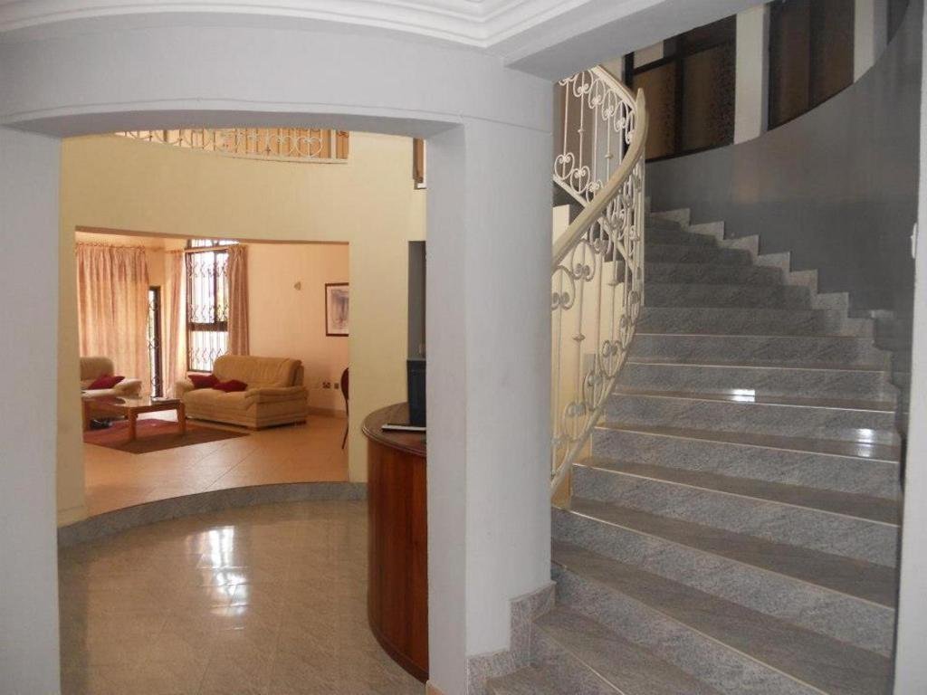 Kalis Lodge Guesthouse